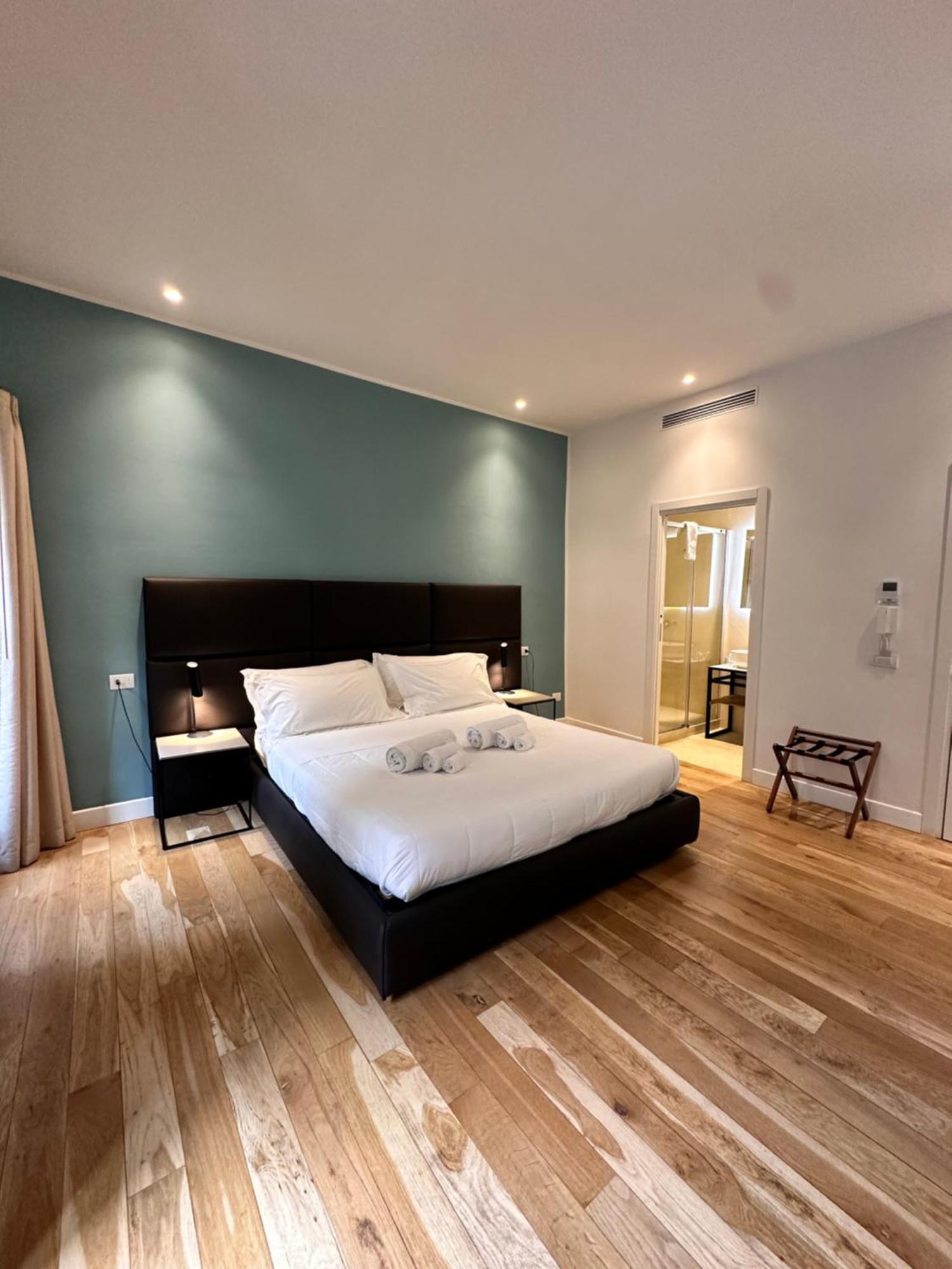 Palazzo Santamarina Luxury Suite & Spa Palermo Exterior photo