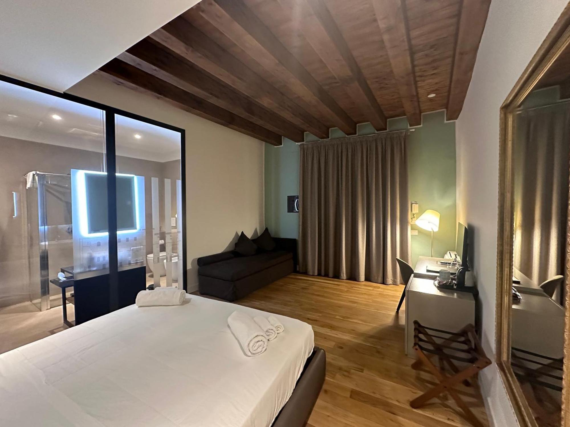 Palazzo Santamarina Luxury Suite & Spa Palermo Exterior photo